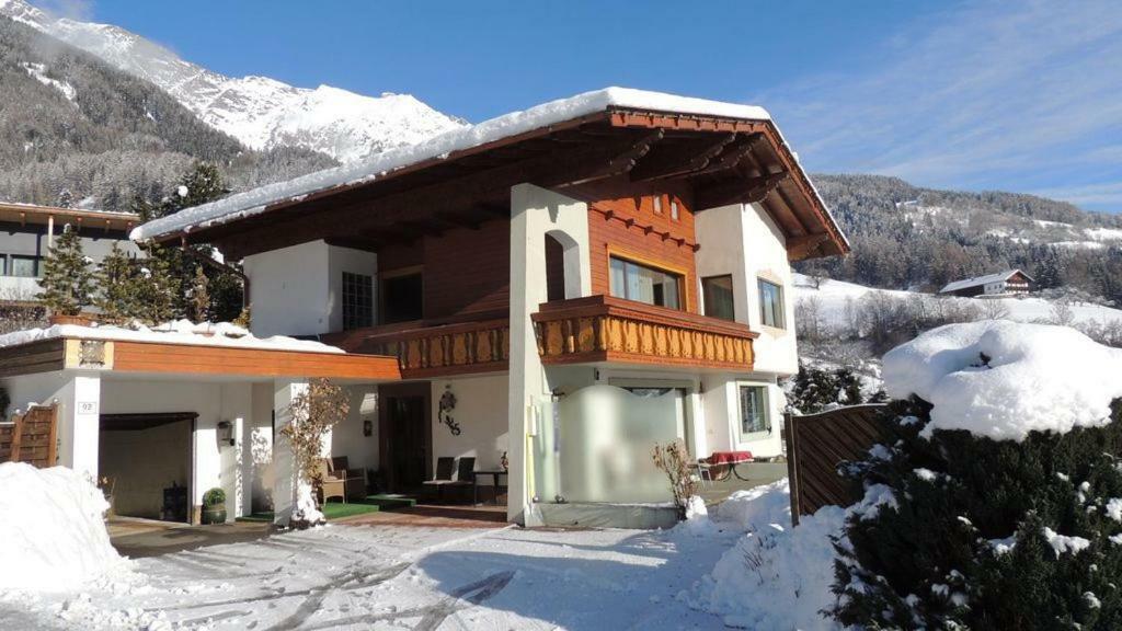 Gaestehaus Kratzer Virgen Exterior photo